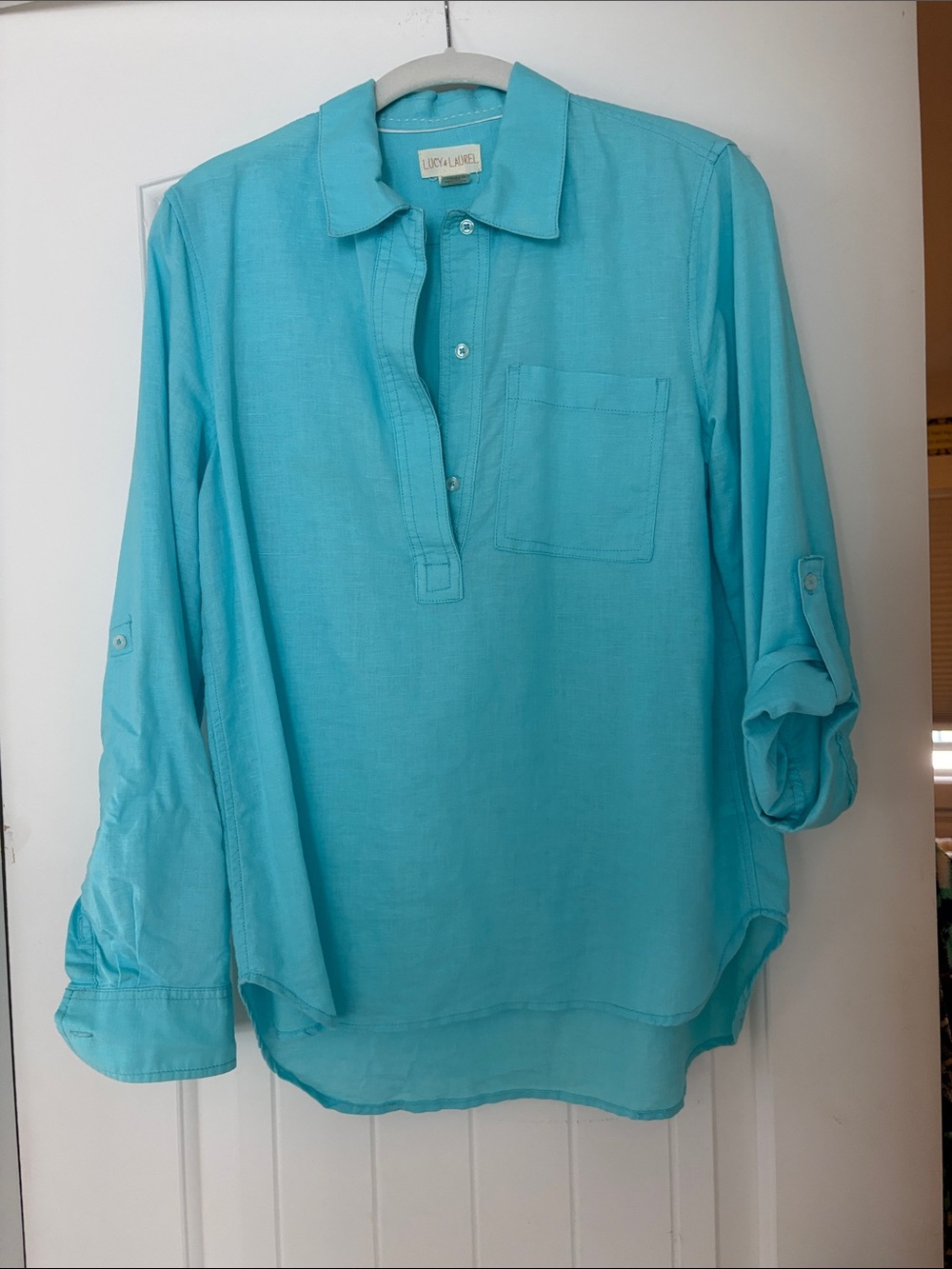 Lucy & Laurel linen blend top small